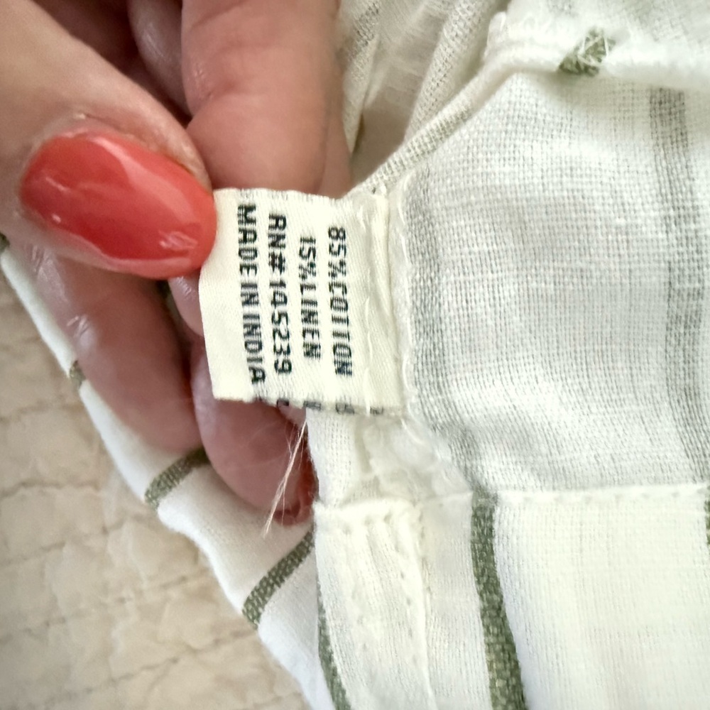 Sim &‎ Sam Pull on Green Striped Linen Women's Shorts - Picture 3 of 6